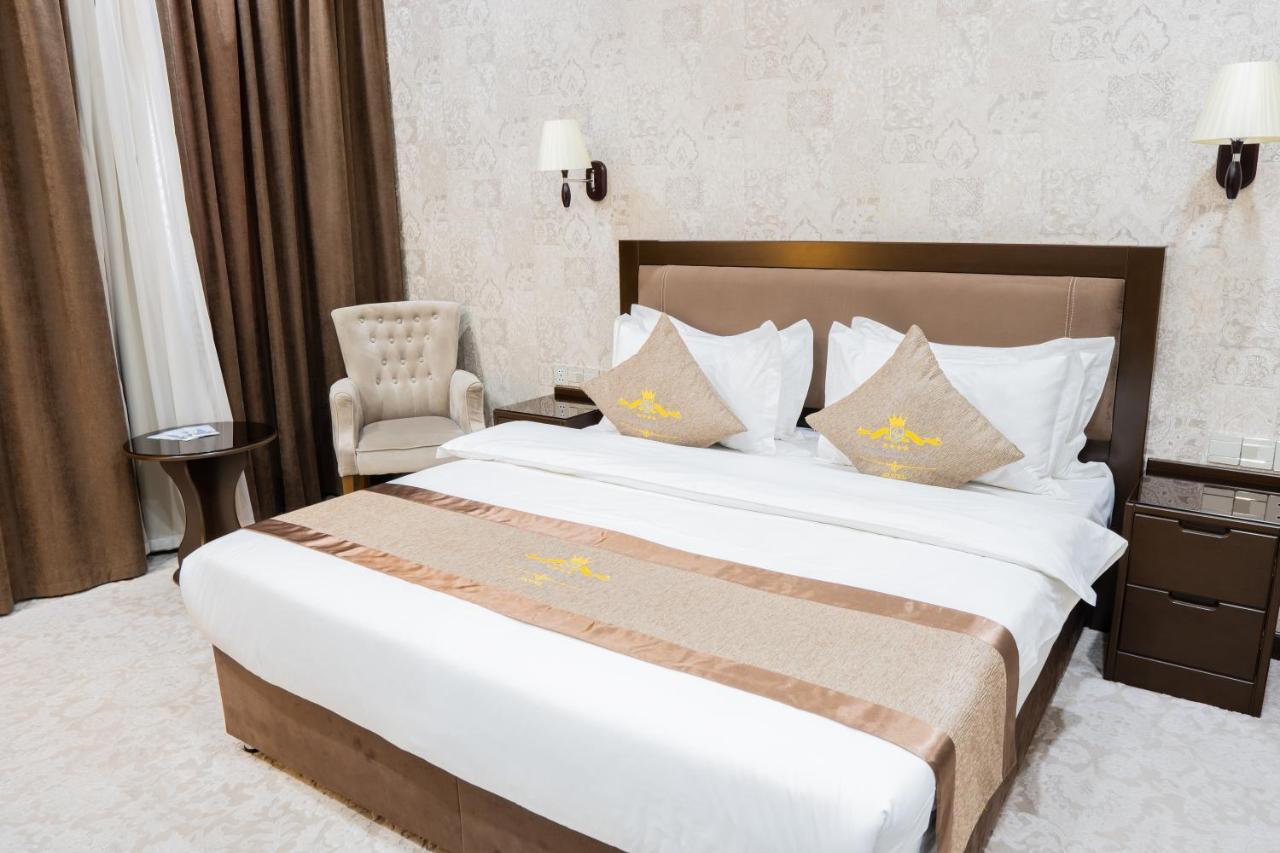 Qushbegi Plaza Hotel Tashkent Exterior photo