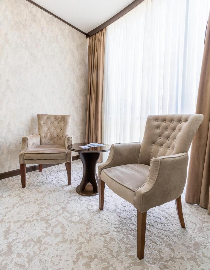 Qushbegi Plaza Hotel Tashkent Exterior photo
