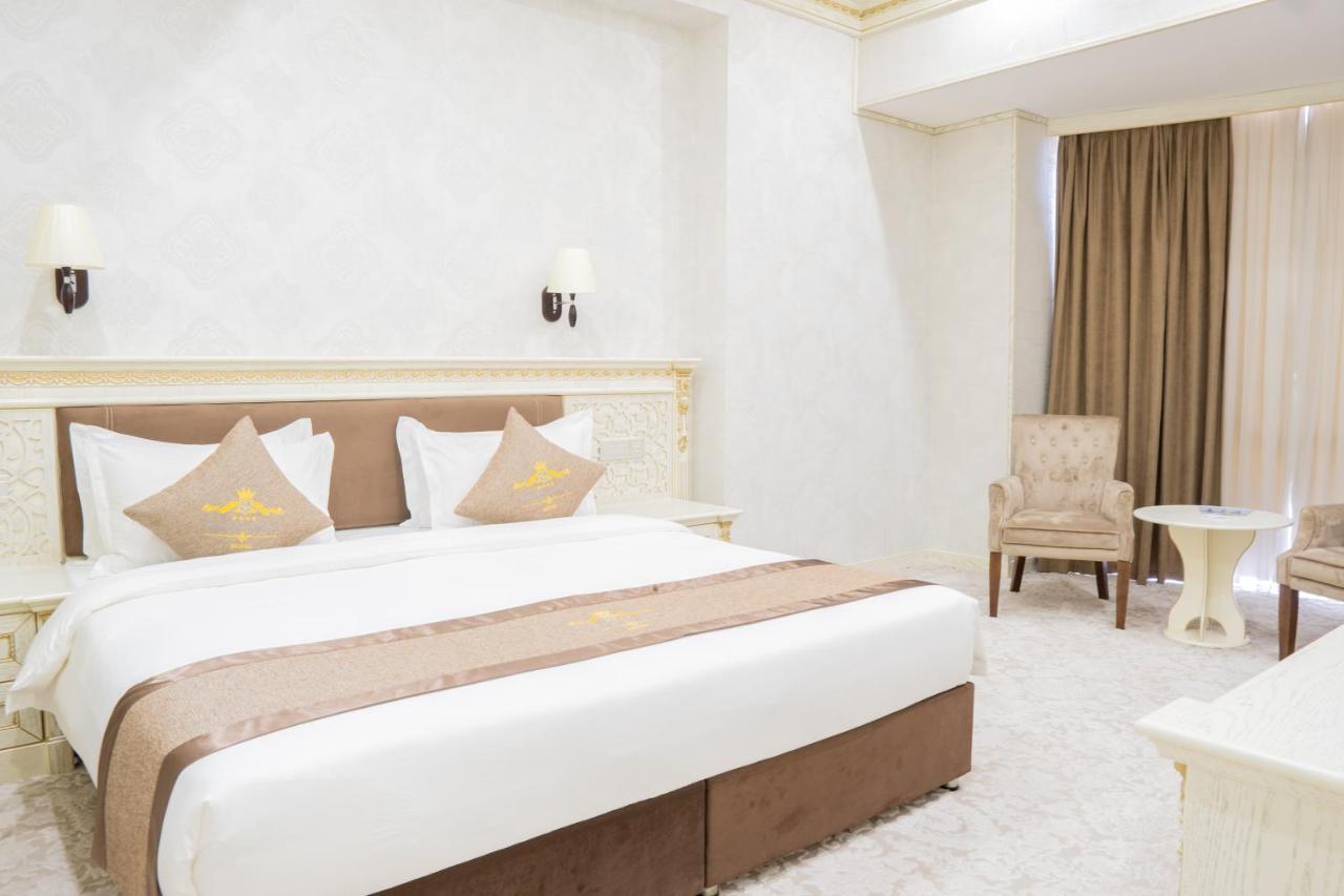 Qushbegi Plaza Hotel Tashkent Exterior photo