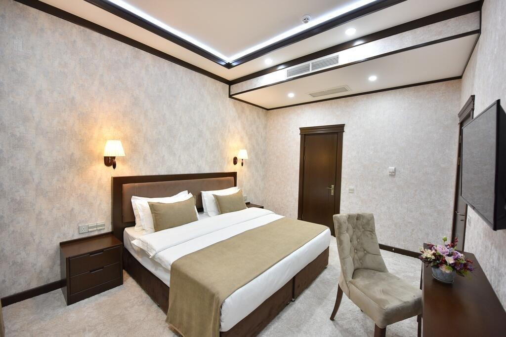 Qushbegi Plaza Hotel Tashkent Exterior photo