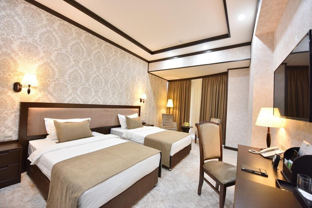Qushbegi Plaza Hotel Tashkent Exterior photo